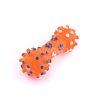 Kvalitná hračka pre psa kosť s pichliačmi menšia oranžová